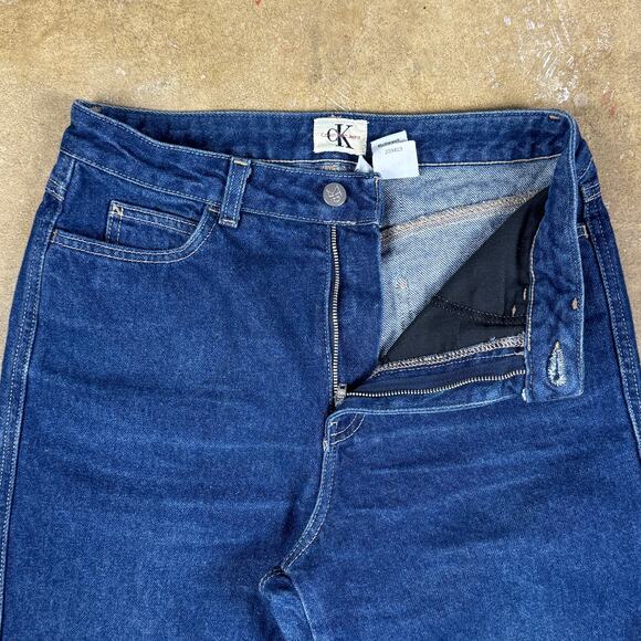 Vintage Calvin Klein Jeans Women’s Size 9 Straight Leg High Rise USA Denim - Picture 4 of 13